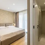 Beachfront Luxury Luce, Featuring A Heated Pool, Fitness Area, And Sauna