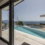Beachfront Luxury Luce, Featuring A Heated Pool, Fitness Area, And Sauna Villa Potomje