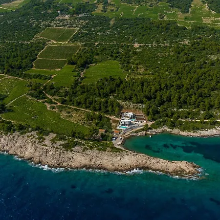 Luxury Luce, Direkt Am Villa Potomje