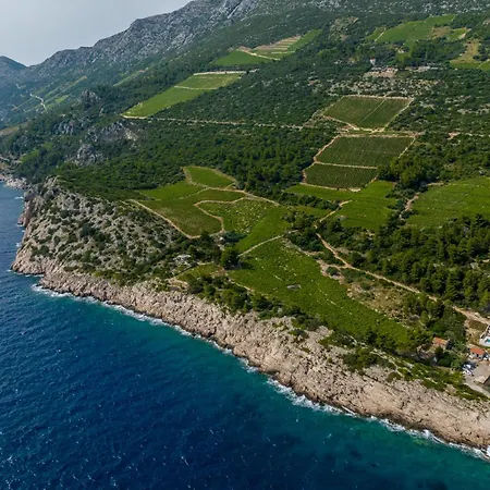 Luxury Luce, Direkt Am Villa Potomje