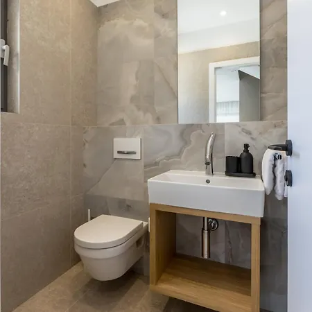 Βίλα Beachfront Luxury Luce, Featuring A Heated Pool, Fitness Area, And Sauna *
