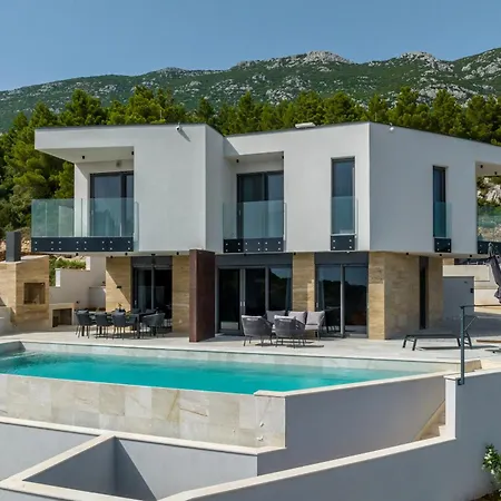 Beachfront Luxury Luce, Featuring A Heated Pool, Fitness Area, And Sauna Villa Potomje