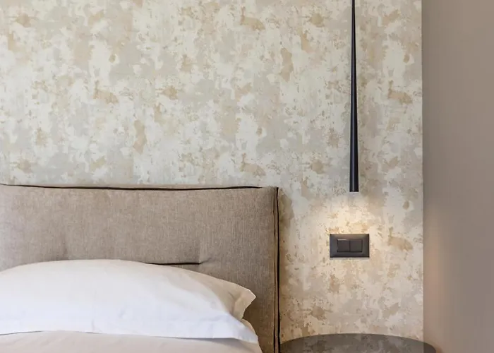 Luxury Luce, Direkt Am * Potomje